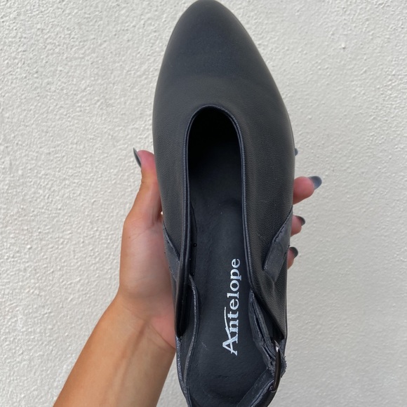 Antelope Platform Shoe - Picture 2 of 5